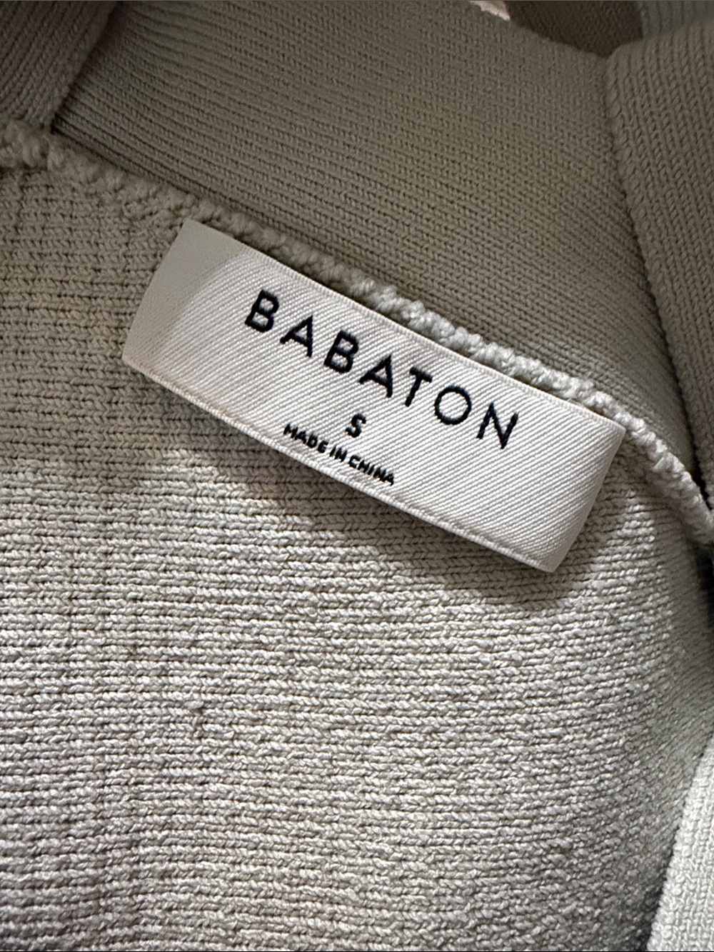 Babaton Tank - Picture 2 of 2